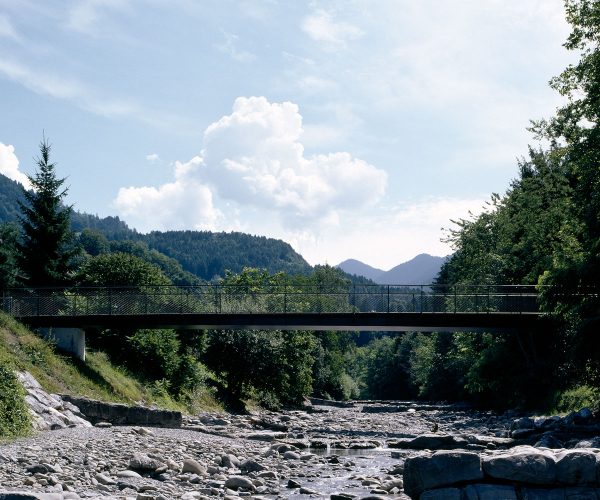 Food and Cycle Bridge, Zwischenwasser, Photo Bruno Klomfar